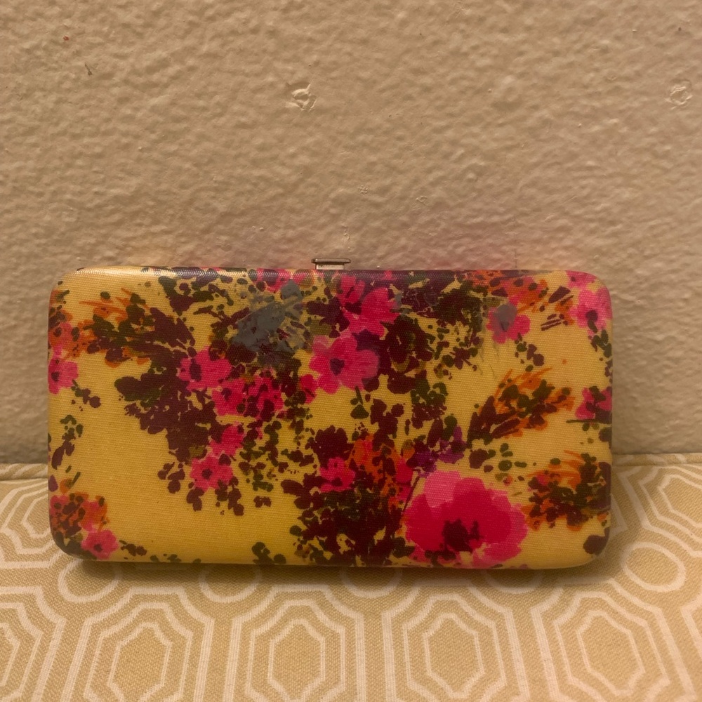 Floral Print Wallet.